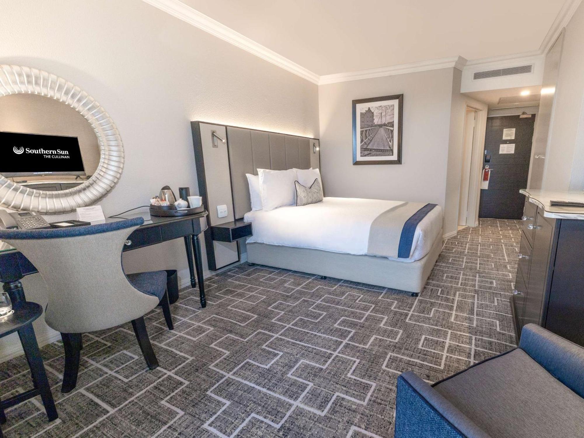 Southern Sun The Cullinan เคปทาวน์ ภายนอก รูปภาพ